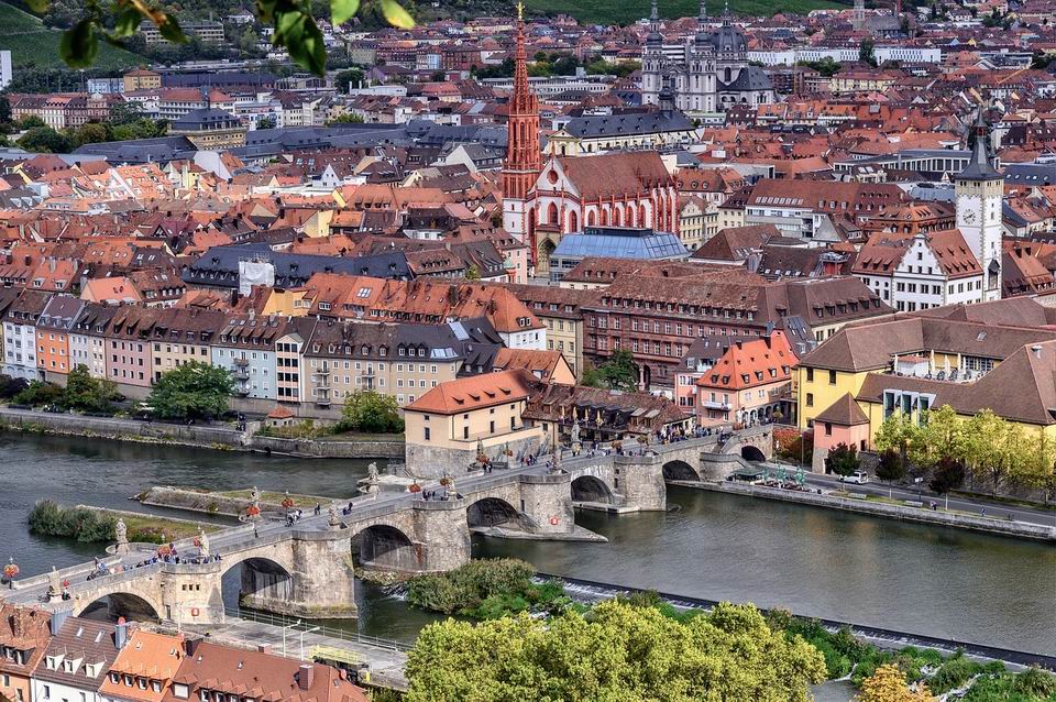 Würzburg Alte Mainbrücke