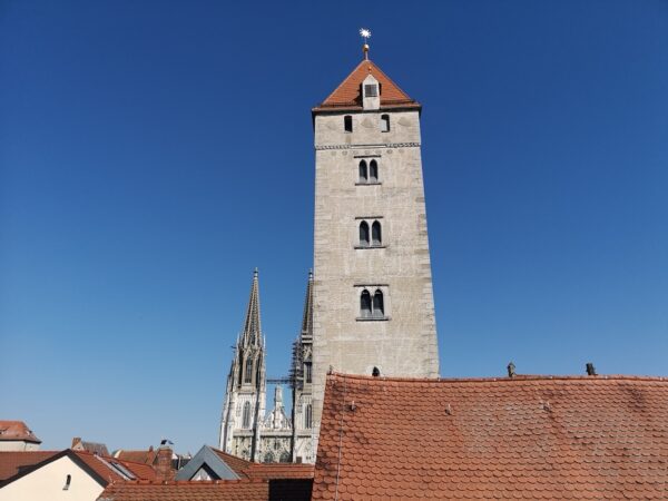 regensburg goldener turm